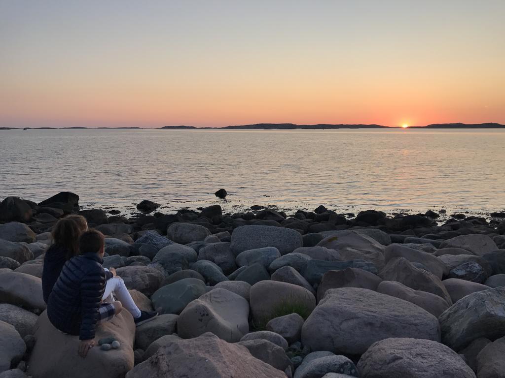 Accommodation For 2 In The Center City Of Lysekil Buitenkant foto