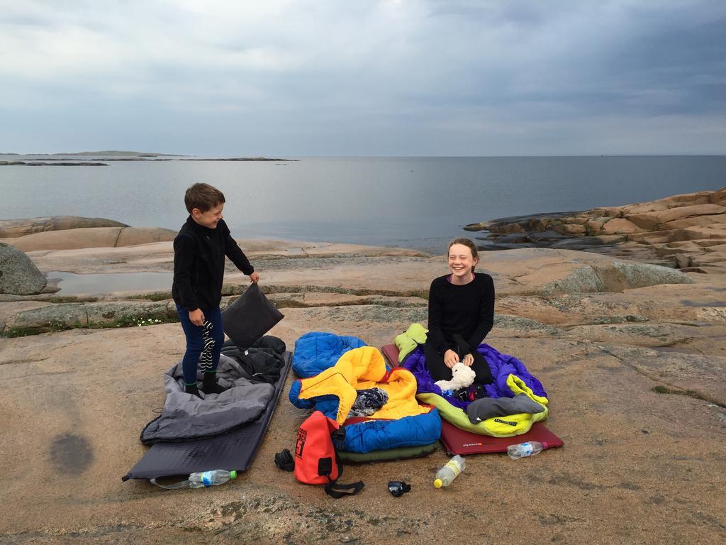 Accommodation For 2 In The Center City Of Lysekil Buitenkant foto